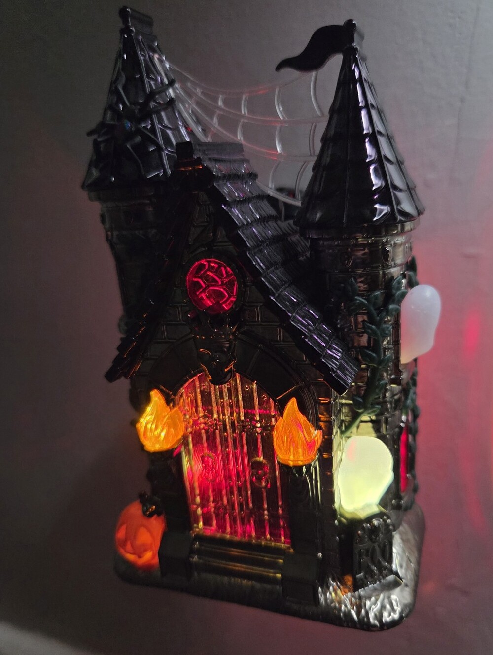 Halloween Haunted Castle Wallflower Plug Bath & Body Works Lights Up